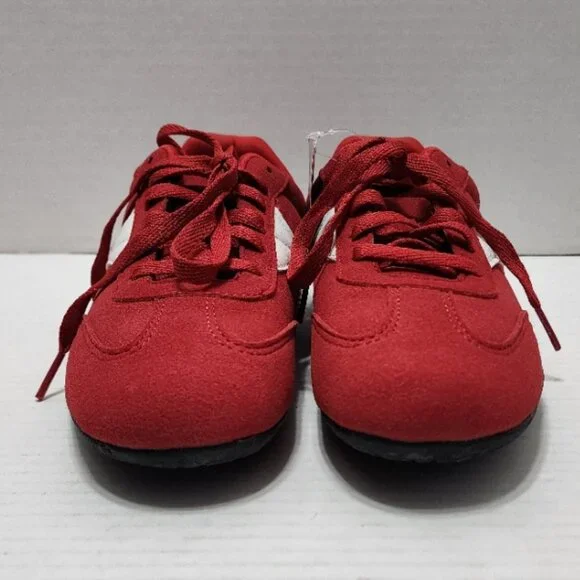 New Avia Lifestyle Sneakers - Red with White - Size 8 - faux suede - Picture 2 of 7